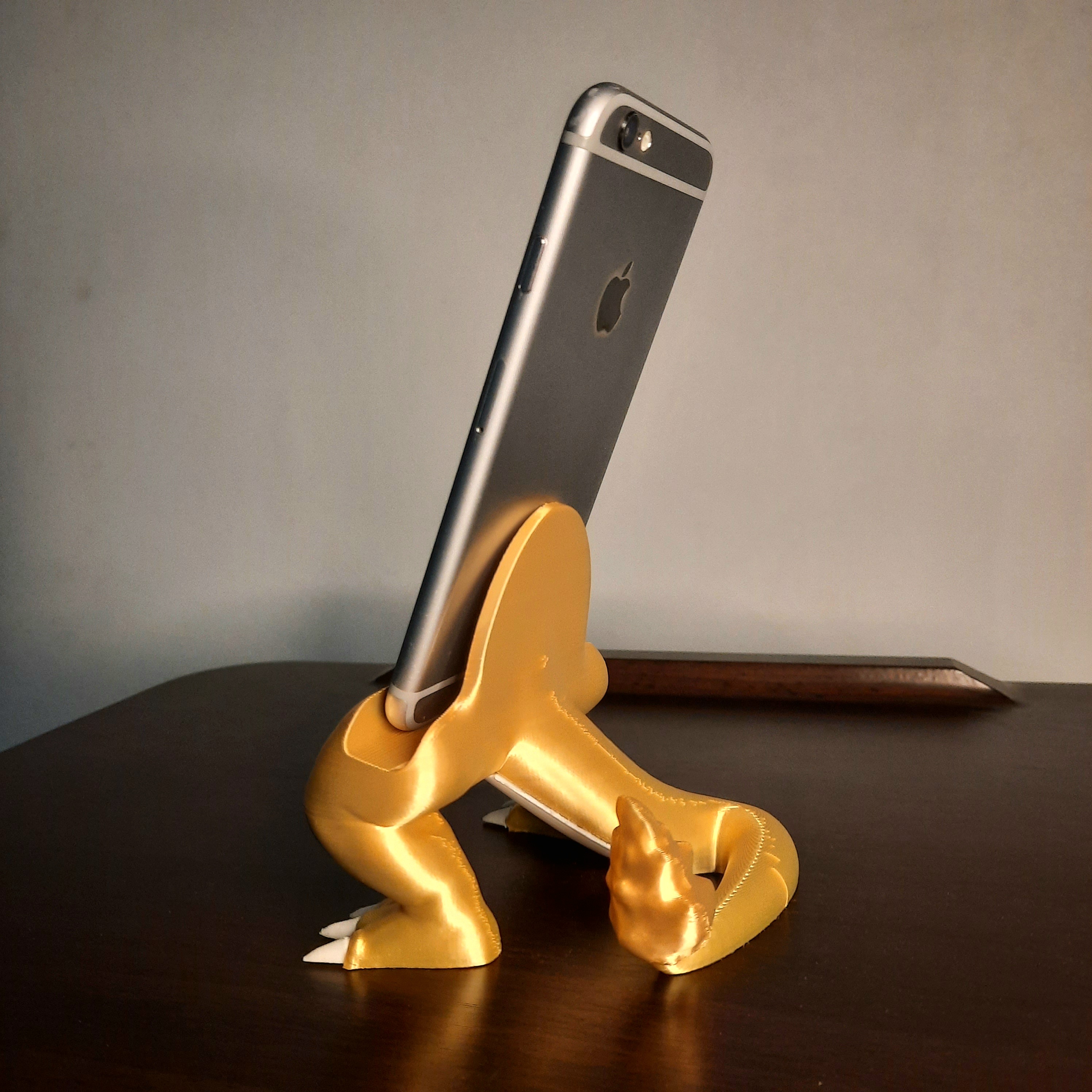Phone Charizard