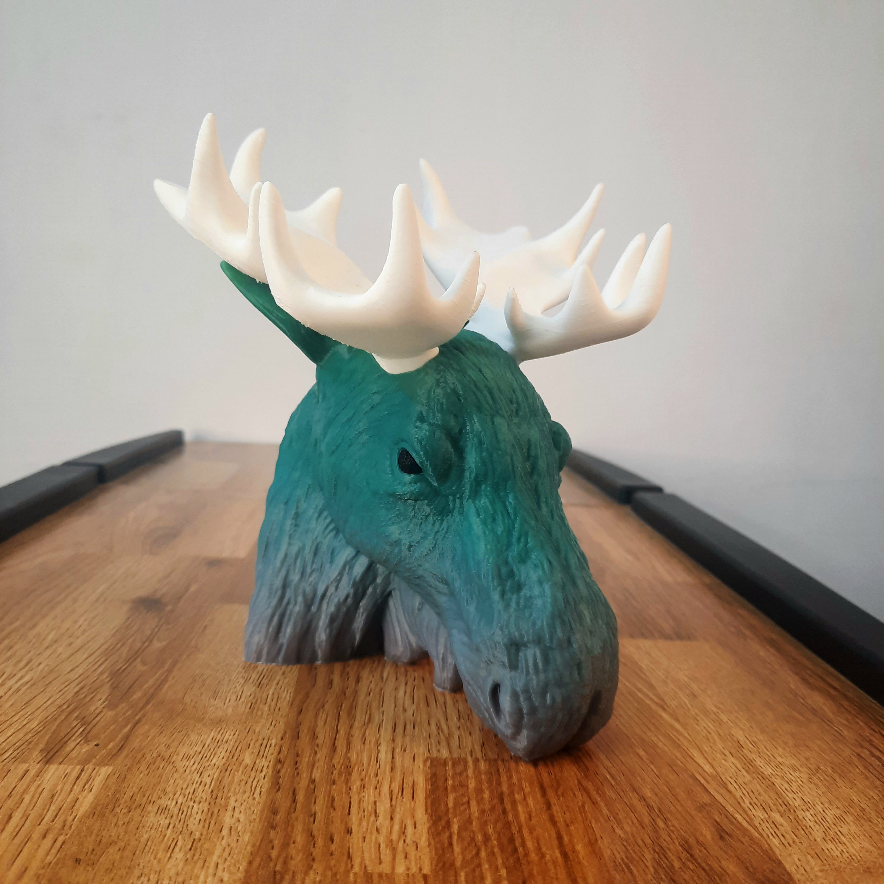 Wine Alce Moose